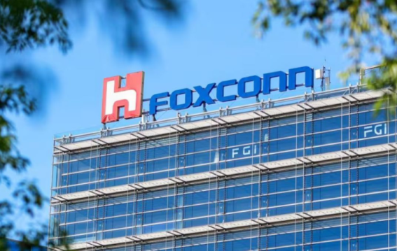 Foxconn Recalls Chinese Staff from India Amid Geopolitical Tensions